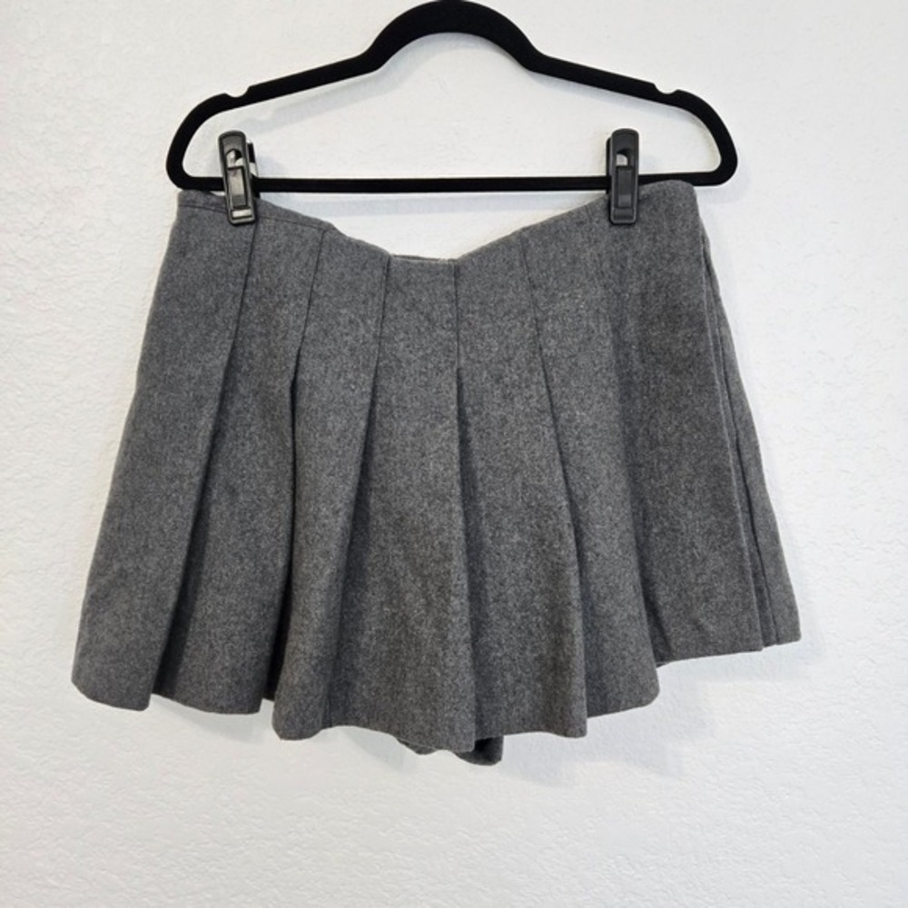 Mare Mare‎ Gray Pleated Skort Shorts Size L Wool Blend